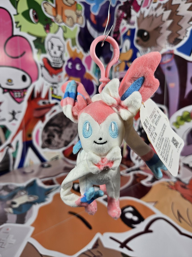 Potdemiel - Pokémon Sylveon Keychain
