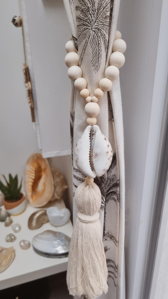 Embrasse tigris - pompon beige