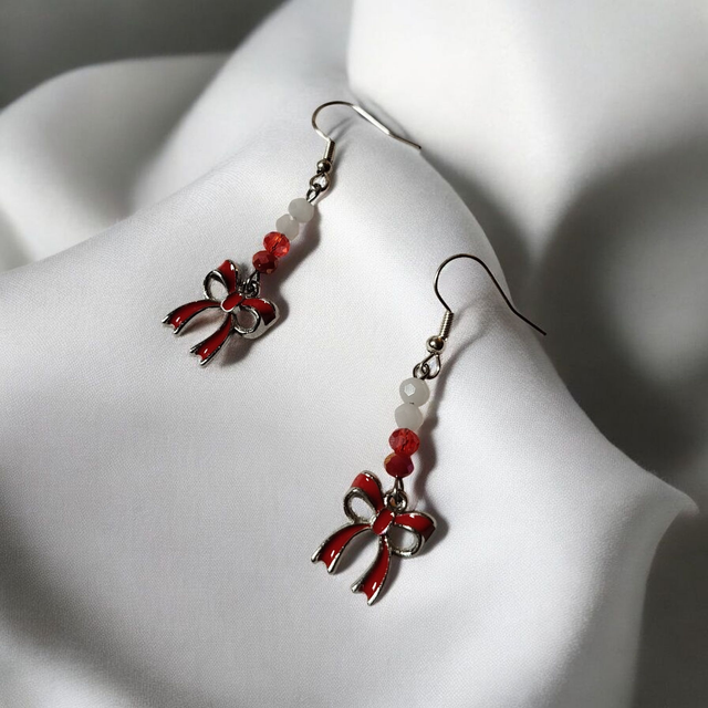 Boucles d&#039;oreilles rouge