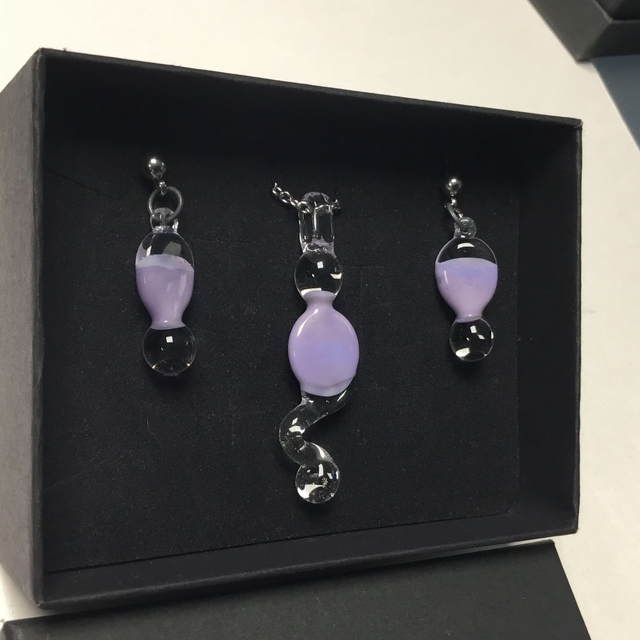 Parure pendentif boucles d’oreilles réf PA 044