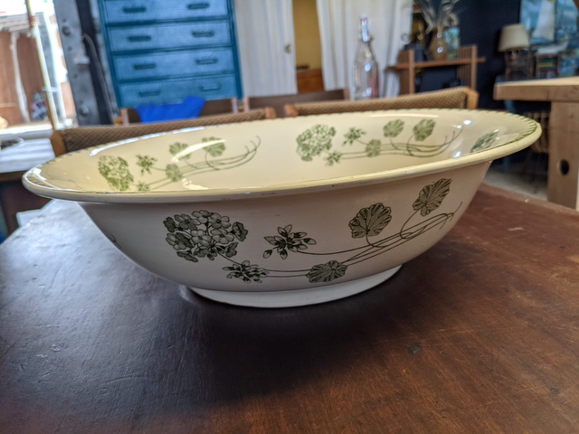 Plat creux Géranium de sarreguemines