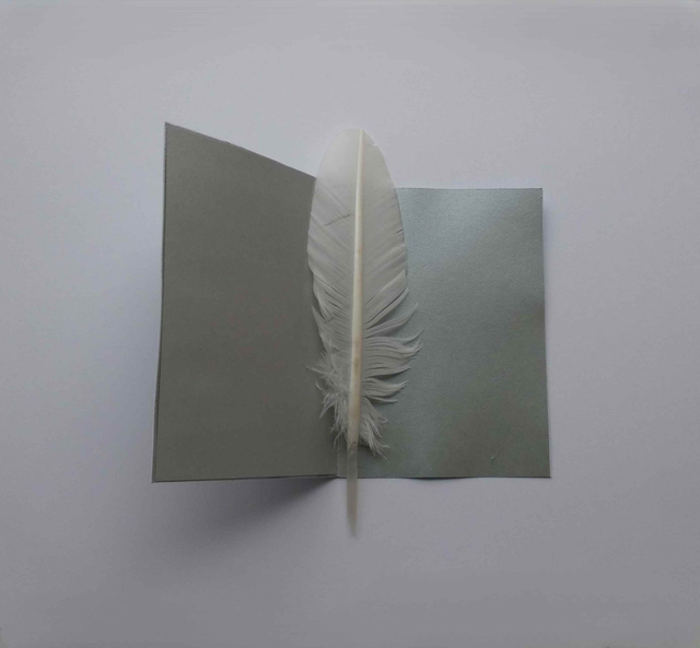 L'ours brodé au cadeau de Noël