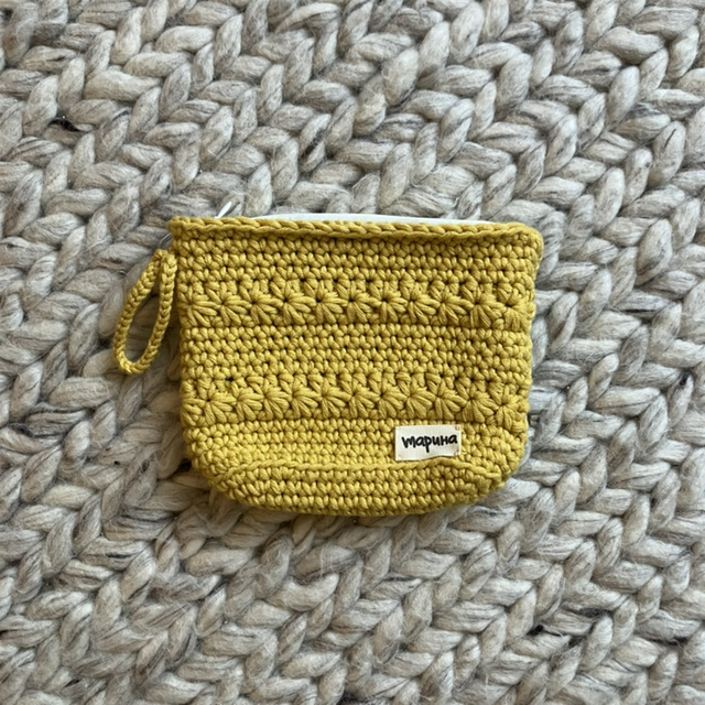 Toiletry bag yellow
