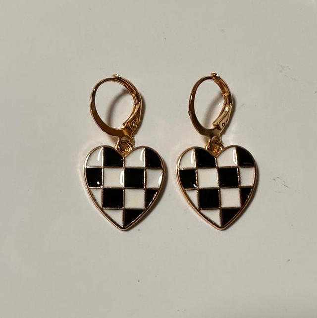 Black/White Short Dangling - BWS3521