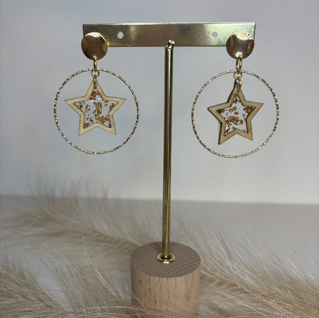 Boucles d’oreilles étoile en bois