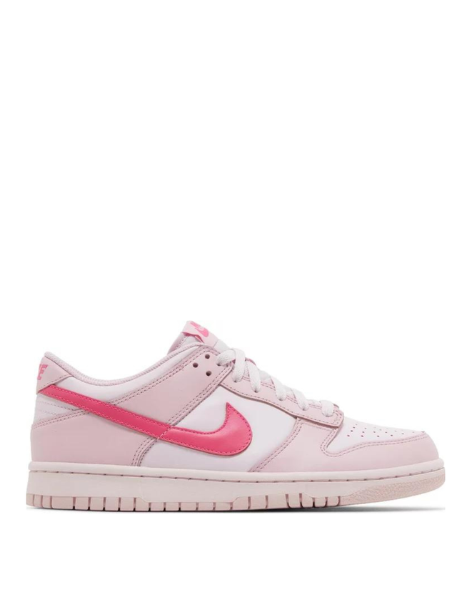 Nike Dunk Low Triple Pink (Taille 36.5)