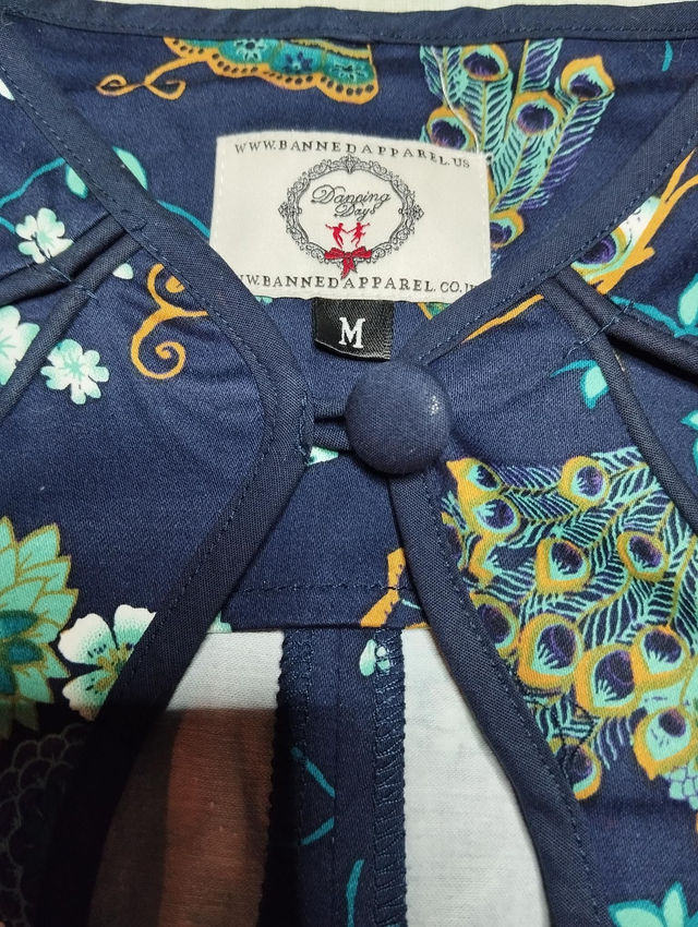 Robe Banned Proud Peacock Blue T38