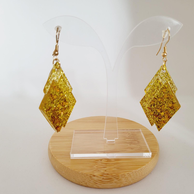 BOUCLE D’OREILLE LOSANGE DORÉ 