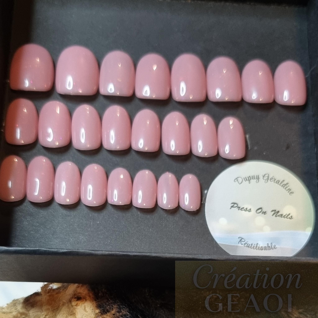 Coco flakes blush little oval S créer sur commande délai de 7jours ouvrable