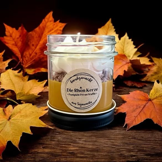 Rhön Duftkerze "Pumpkin Pecan Waffle" 160g