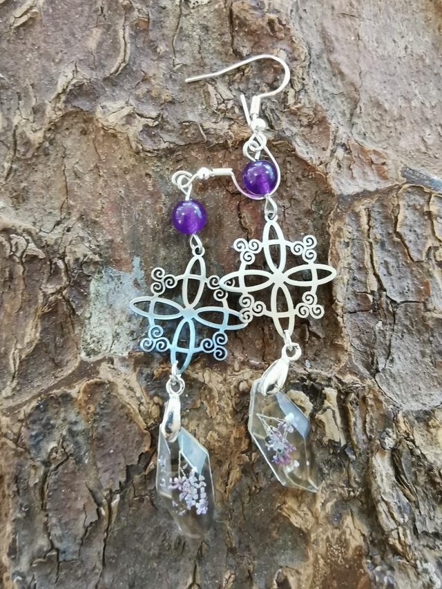 Nœuds de sorcière améthyste &amp; fleurs violettes 