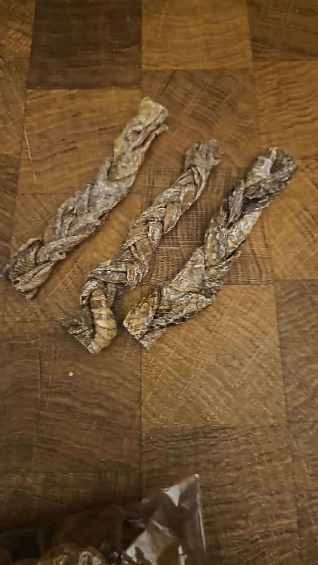 Ostrich Skin braid 20cm