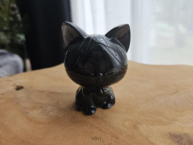 Kitty Black (HAL011)