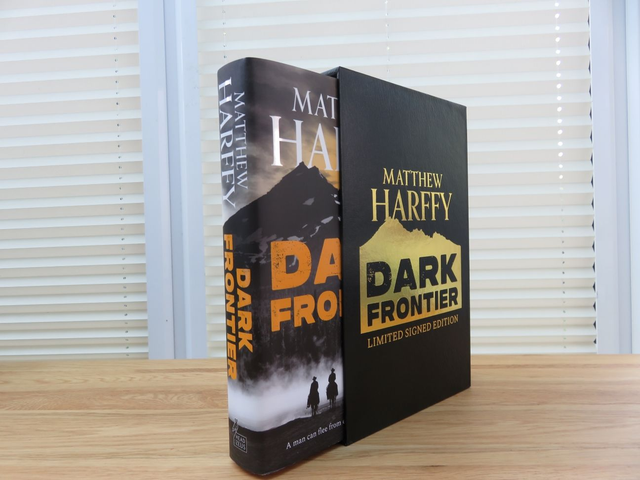 DARK FRONTIER SPECIAL LIMITED EDITION