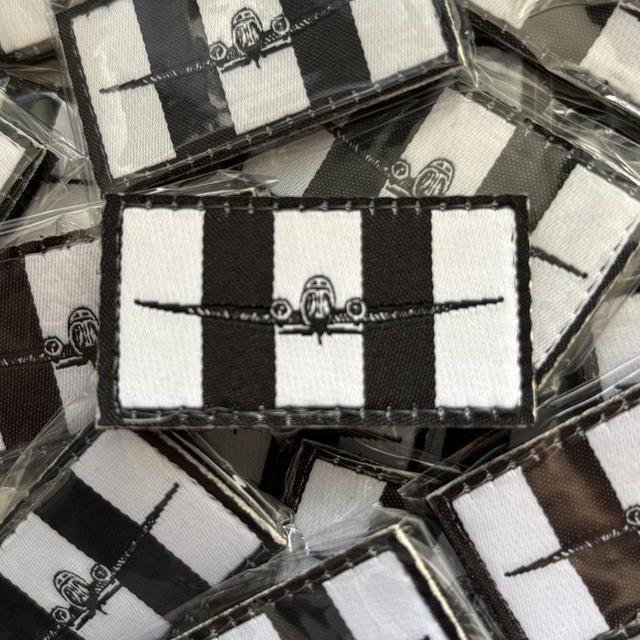 C47 Invasion Stripes Pen Tab