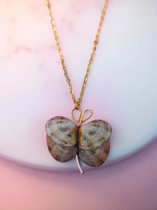 Collier papillon 🦋🐚