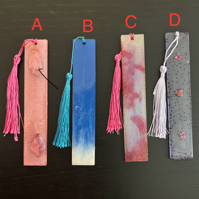 MARQUE PAGE EN RÉSINE 