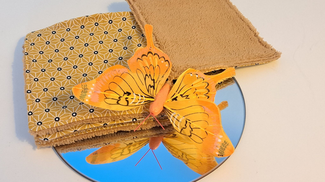 Carrés démaquillants ou pour la toilette x4