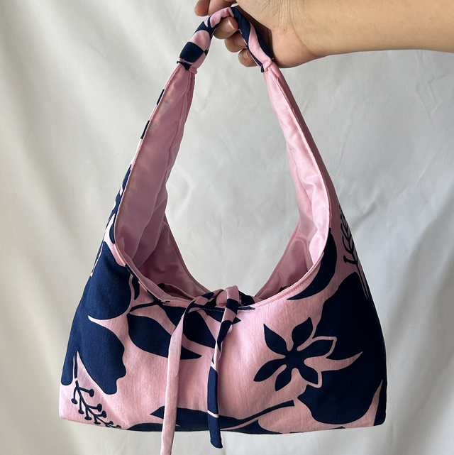 Sac à main rose et bleu