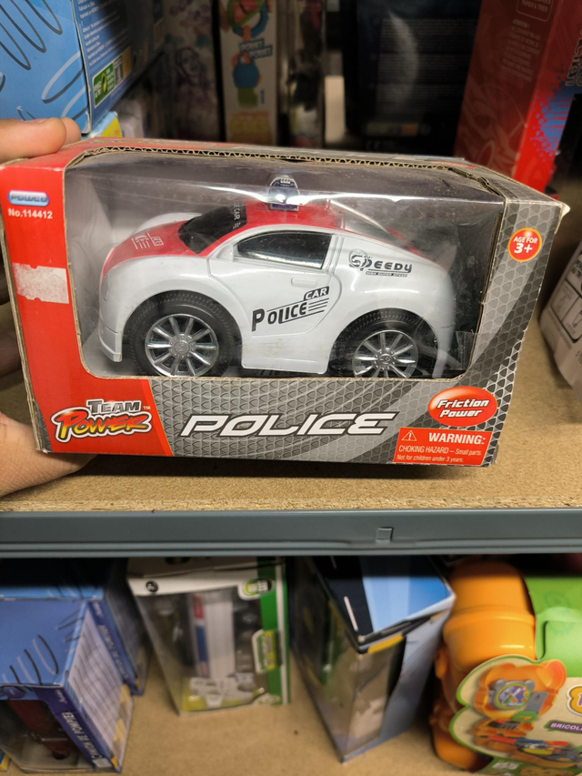 VOITURE DE POLICE TEAM POWER