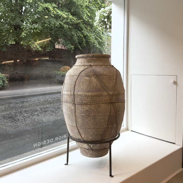 XL Rustic Vase on Stand 