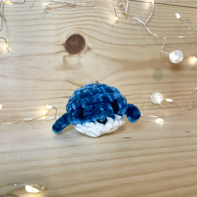 Mini baleine porte-clés