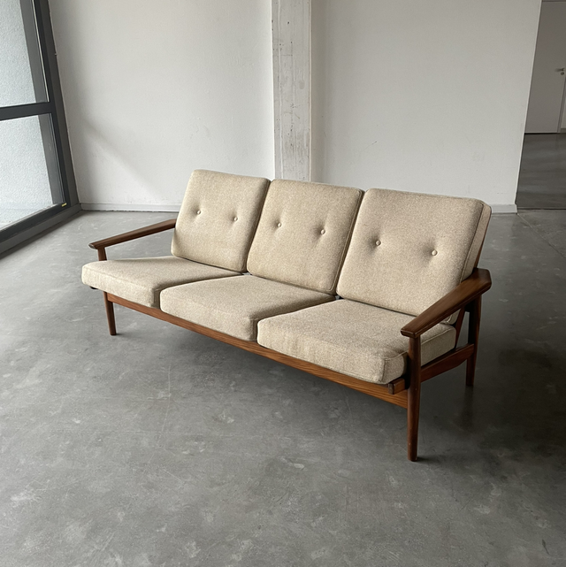Rob Parry couch Maharam fabric