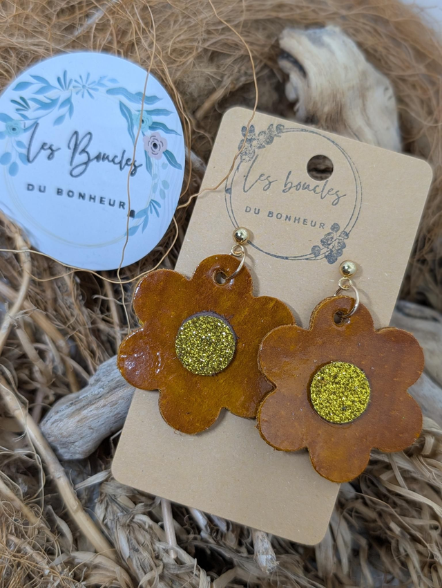 Boucles d&#039;oreilles fleur rétro m1139 marron doré 