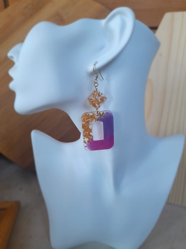 ✨JULIA ✨ Boucles d'oreilles en résine - Rose violet doré