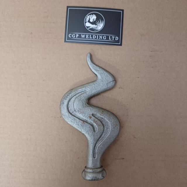 Solid Cast Steel Weldable Flame Railhead Finial