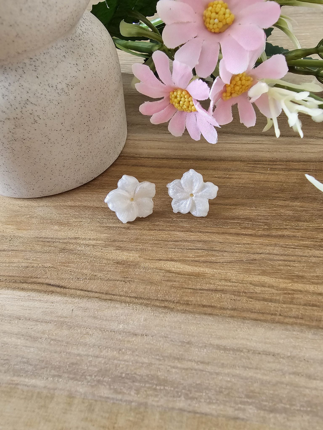 💜fleur Sauvage -"Jardin Secret"– L’éclat floral au creux de l’oreille 💜