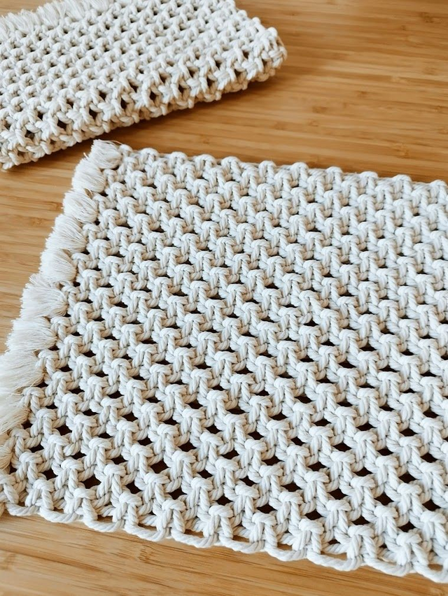  Set de 2 sets de table en macramé – modèle rectangulaire blanc cassé