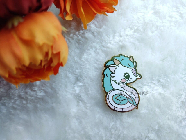 Haku baby dragon Hard Enamel Pin | Spirited Away/El viaje de Chihiro