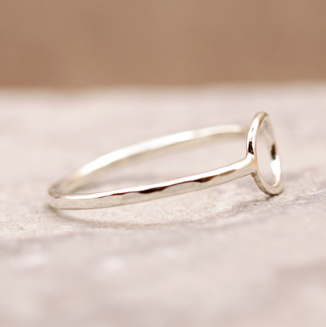 Sterling silver hoop design ring (size V)