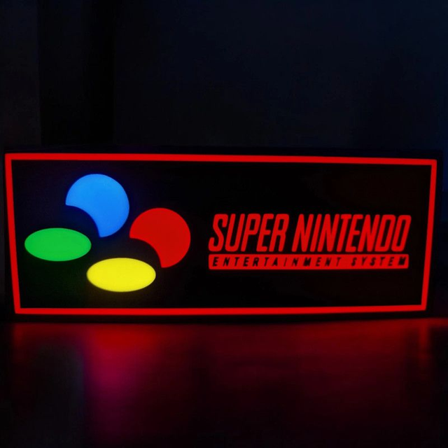 Lampe 3D Super Nintendo Logo LED - L’icône du rétro-gaming illumine ton espace !