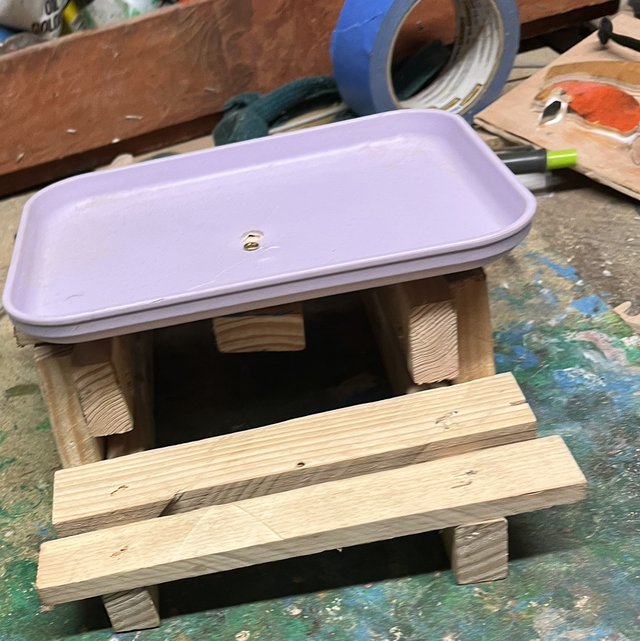 Squirrel bench/animal bench