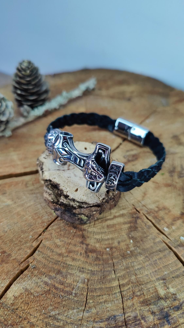 Bracelet homme en cuir tressé noir modèle serpent