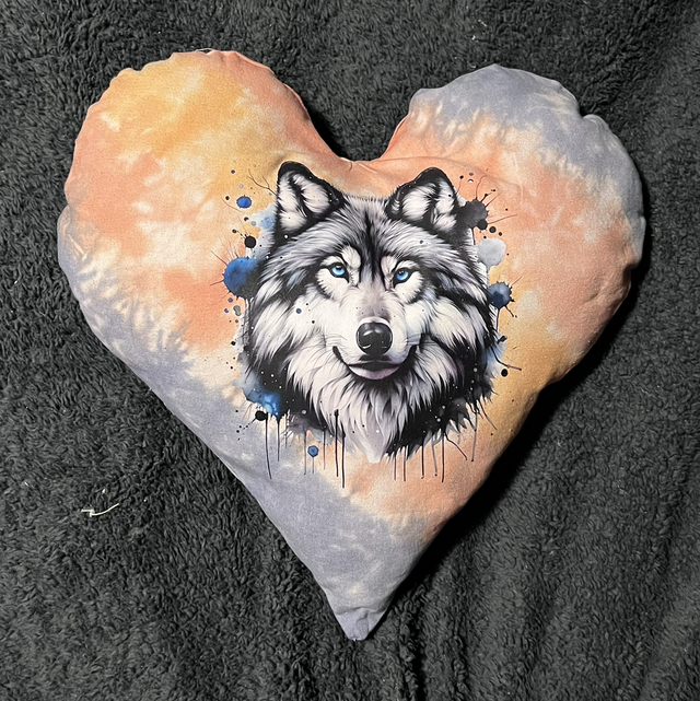 Hand tie dye cushion with wolf