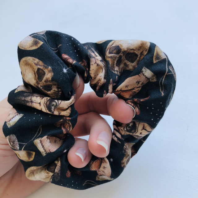 Chouchou - Modèle Pagan witch 