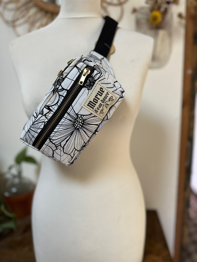 Pockette tissu tapisier B/W