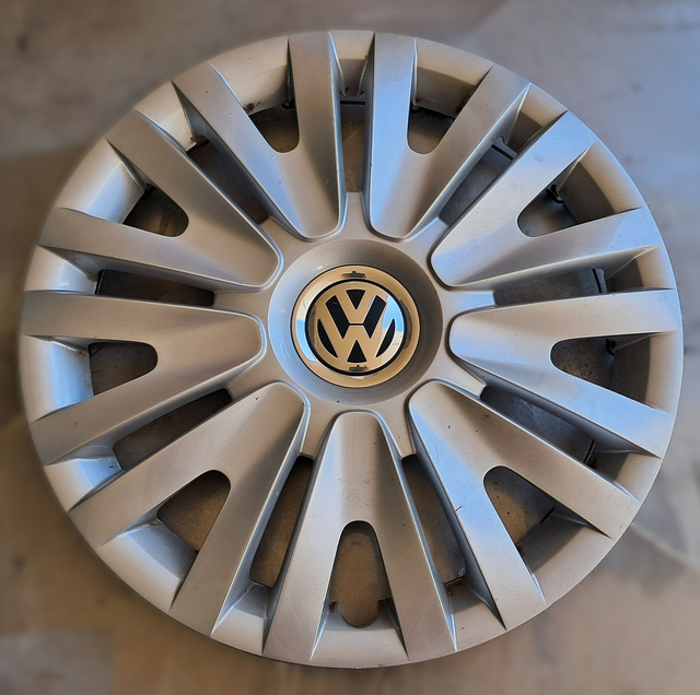 Enjoliveur VW Caddy III 15p Occasion 