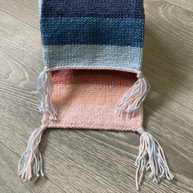 Hand-knit scarf - Peach & Blue