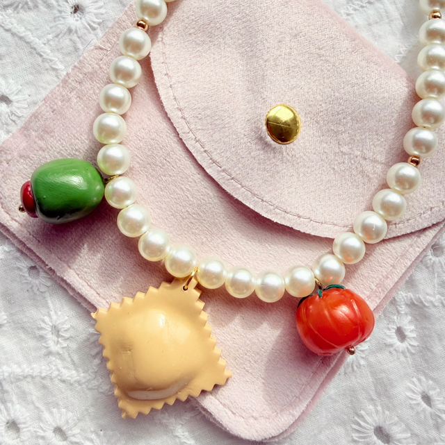 FRANCESCA – Ravioli, Tomato &amp; Olive Pearl Charm Necklace