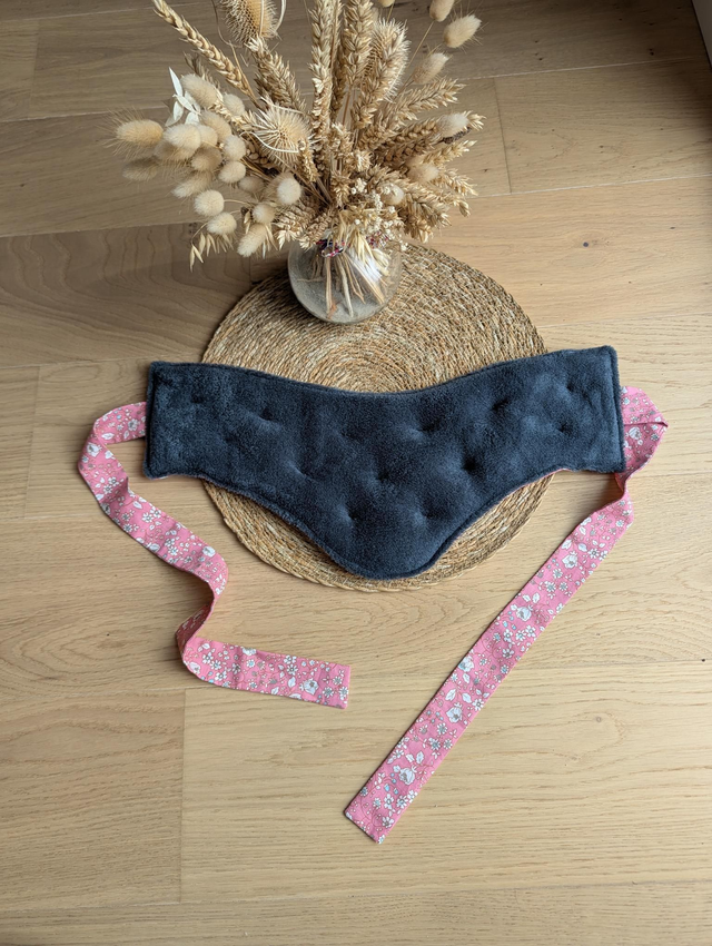 Bouillotte avec sangles