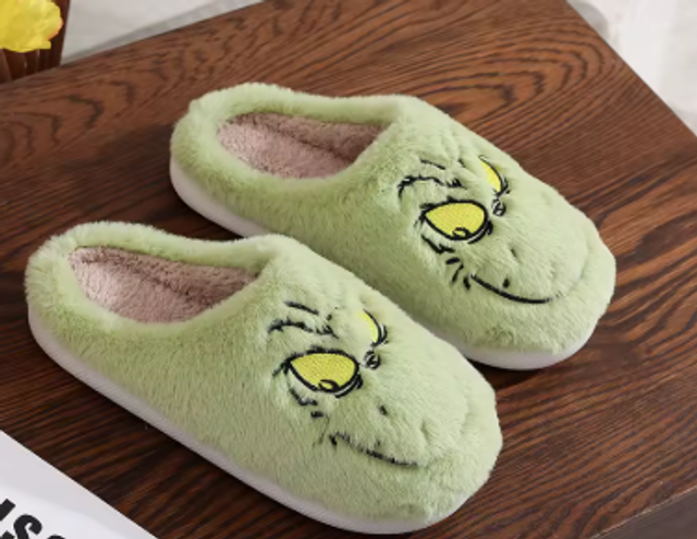 Grinch Pluche Slippers – Warm &amp; Zacht