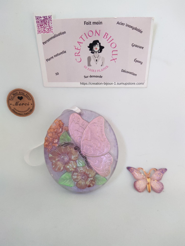 Suspension papillon epoxy 