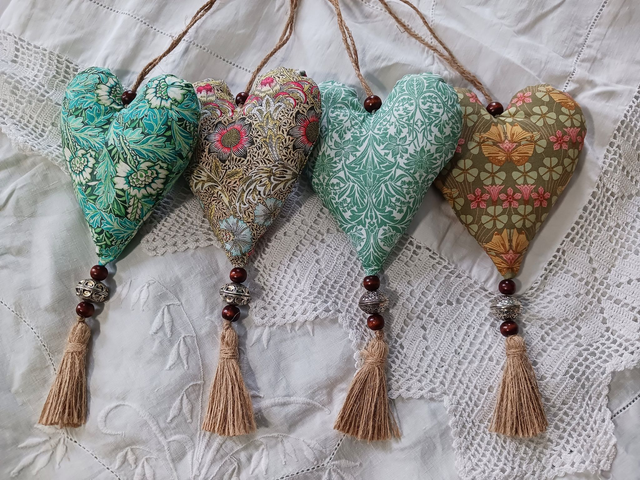 Art Nouveau Boho Tassel Hearts