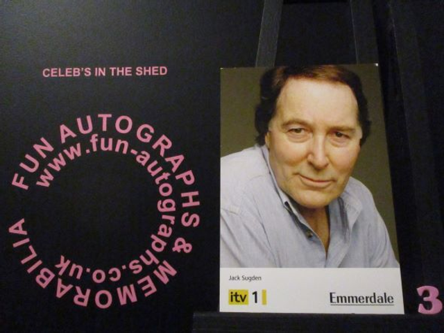 Clive Hornby (Jack Sugden) Original Emmerdale Yellow &amp; Black Itv1 Logo Cast Card (3)(SEE PIC)