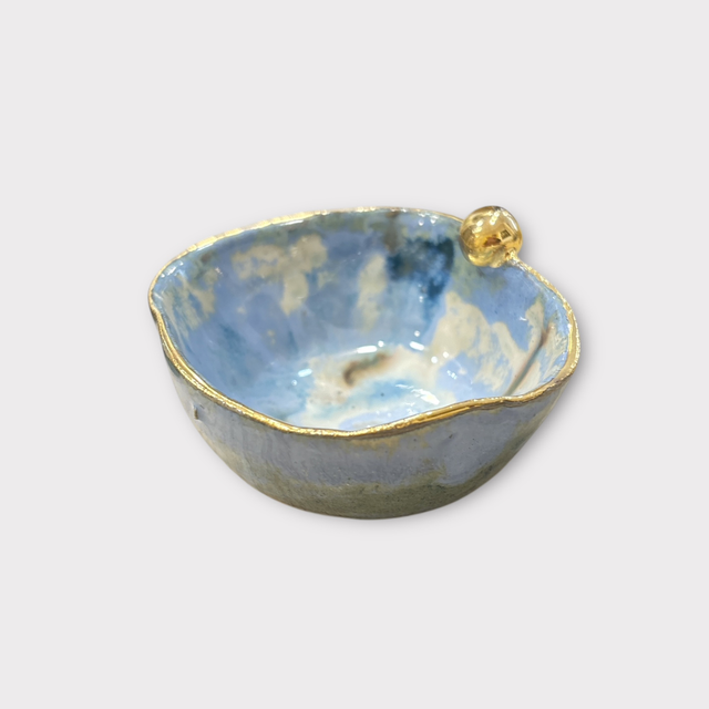 Smykkeskål #16 m. Guldknop, lille, Af Helle Bornæs 