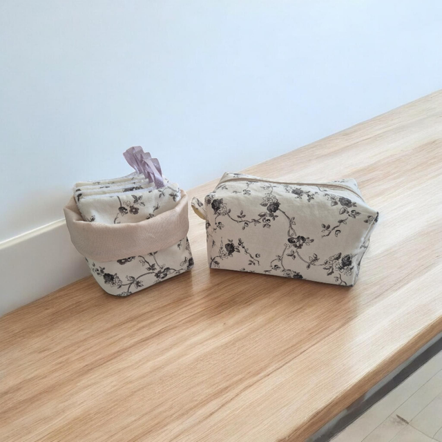 Box lingettes avec trousse